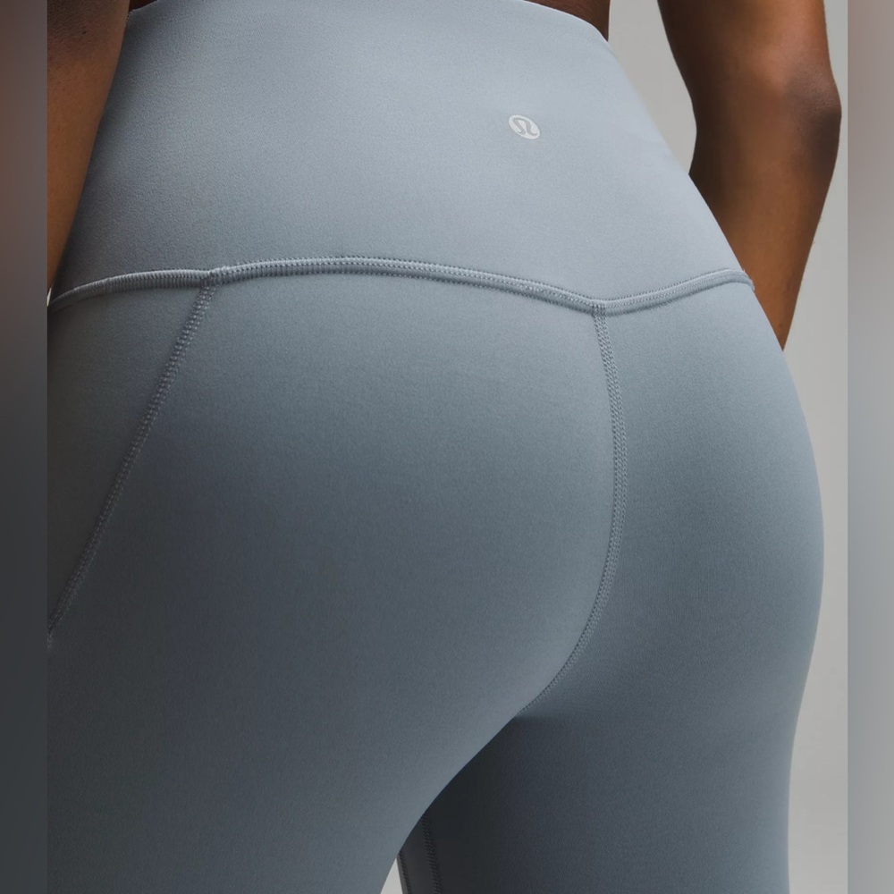 Lululemon Wunder Train HR Crop 21’